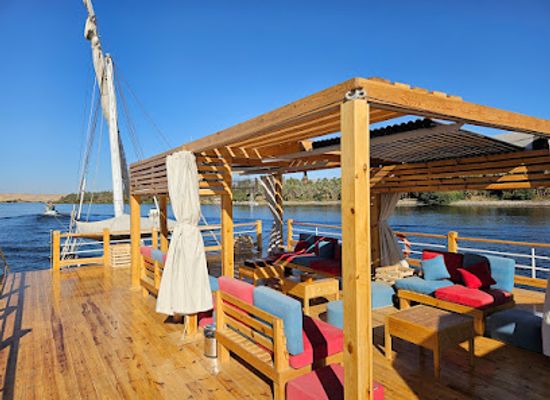 egypt/upper-egypt/attraction/dahabiya-nile-sailing