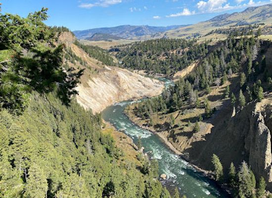 wyoming/bridger-teton-national-forest/attraction/calcite-springs-overlook