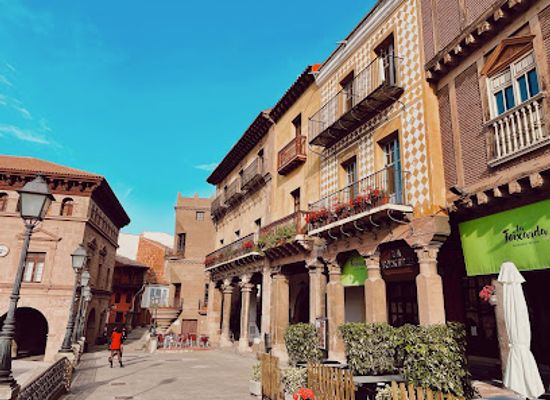 spain/barcelona/poble-sec/attraction/poble-espanyol