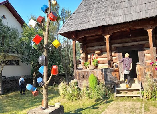 romania/maramures/attraction/muzeul-tarancii-romane
