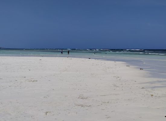 kenya/diani-beach/attraction/robinson-reef-beach
