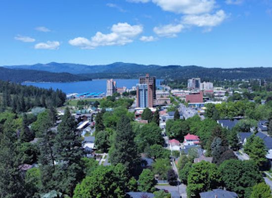 idaho/coeur-d-alene/attraction/downtown-coeur-d-alene