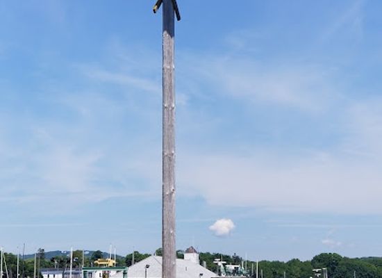 maine/rockland/attraction/osprey-nesting-box