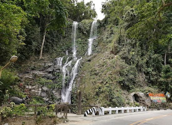 philippines/mimaropa/attraction/tamaraw-falls