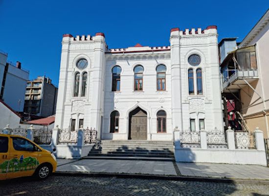 georgia/adjara/attraction/synagogue