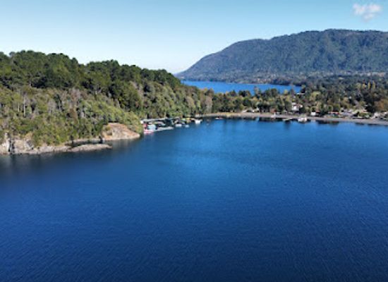 chile/pucon/attraction/playa-grande-lican-ray