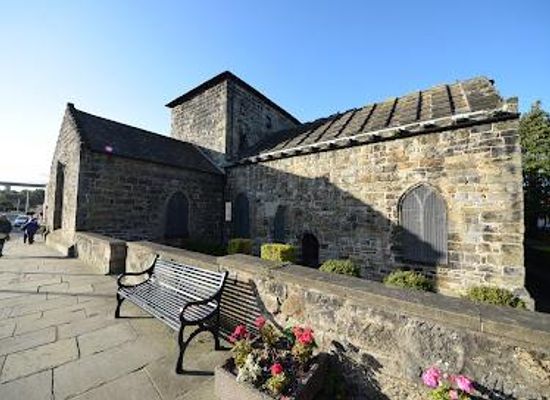 united-kingdom/stirling/attraction/priory-church