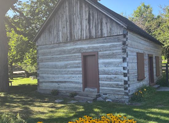 canada/british-columbia-interior/attraction/scadding-cabin