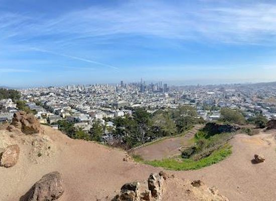 california/berkeley/attraction/corona-heights-park