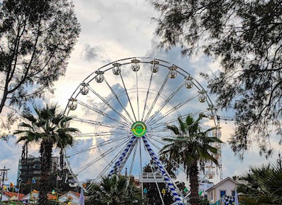 cyprus/larnaca-salt-lake/attraction/hobos-amusement-spot