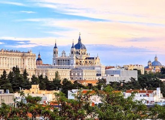 spain/madrid/landmark/principe-pio-mountain-viewpoint