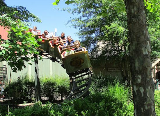 missouri/table-rock-lake/attraction/the-grand-exposition-coaster
