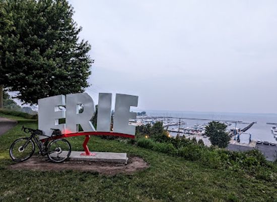 pennsylvania/erie/bayfront-district/attraction/erie-sign