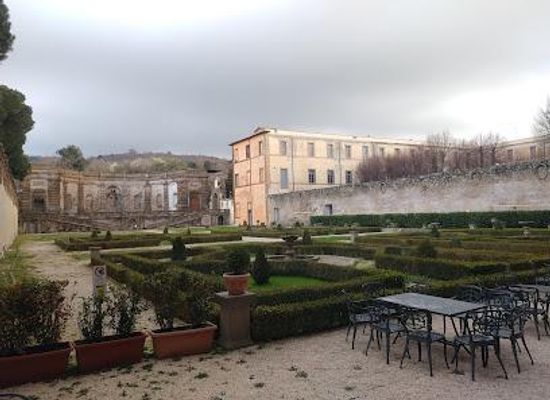 italy/rome/attraction/villa-mondragone