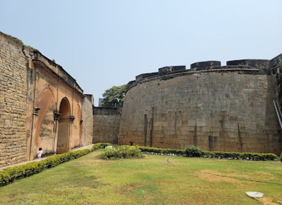 india/south-india/attraction/bengaluru-fort