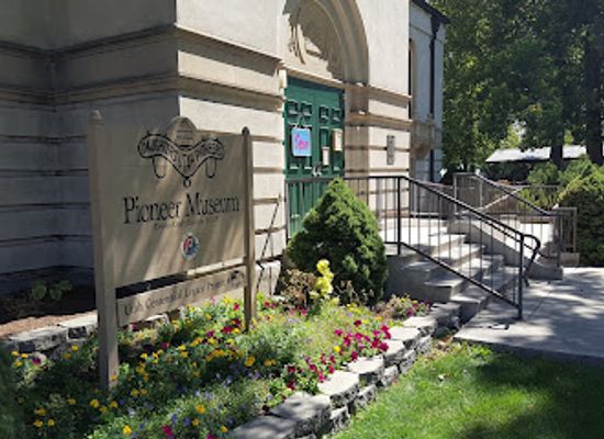 utah/provo/downtown-provo/attraction/provo-daughters-of-utah-pioneers-museum