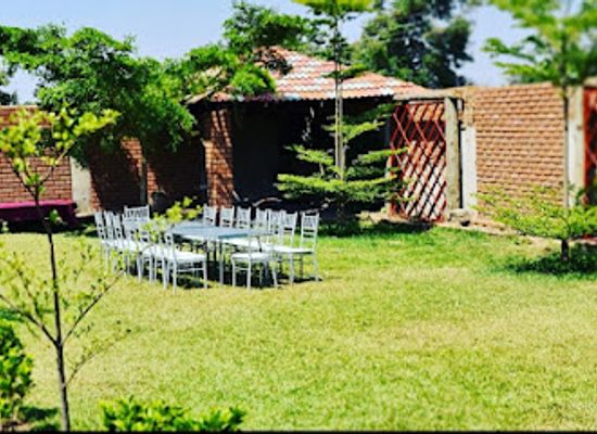 malawi/central-region/attraction/green-view-garden