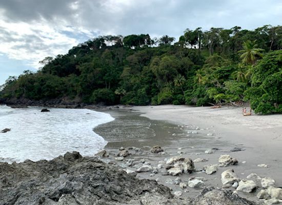 costa-rica/manuel-antonio-national-park/attraction/playitas-beach
