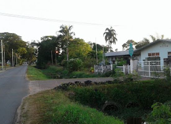 suriname/saramacca-district/attraction/andre-kamperveen-stadion