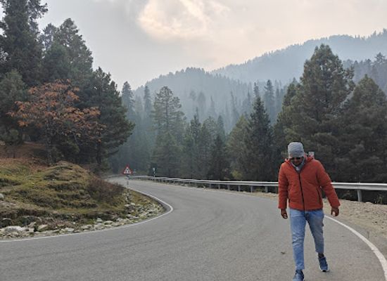 india/gulmarg/attraction/gulmarg-and-dhoodpathri-and-keran-valley