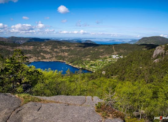 norway/preikestolen/attraction/preikestolen-trail-urskar