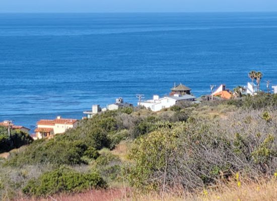 california/los-angeles/malibu/attraction/malibu-bluffs-park