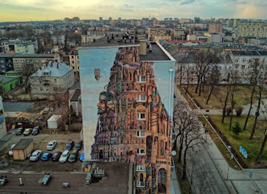 poland/czestochowa/attraction/wieza-babel