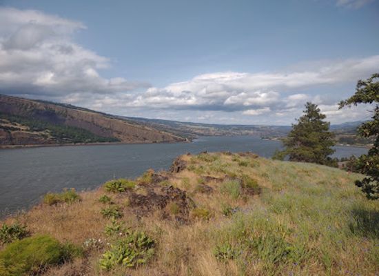 washington/columbia-river-gorge/attraction/historic-columbia-river-highway-state-trail-mark-o-hatfield-east-trailhead