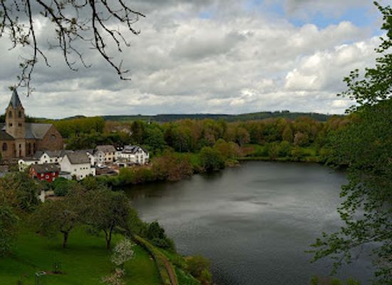 germany/eifel/attraction/ulmener-maar