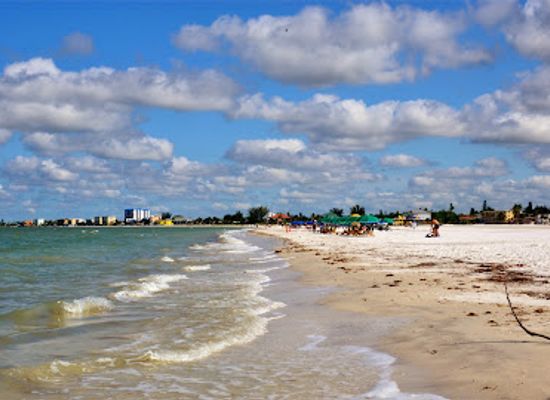 florida/fort-myers/fort-myers-beach/attraction/ancient-pier-fort-myers-beach