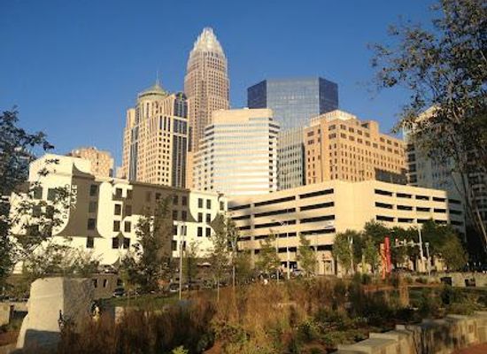north-carolina/charlotte/attraction/romare-bearden-park