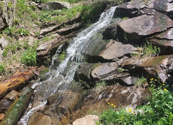 kazakhstan/ile-alatau-national-park/attraction/vodopad-alatas