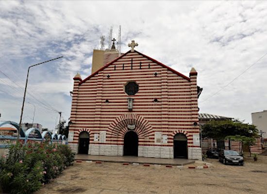 benin/littoral/attraction/cathedrale-notre-dame-de-misericorde-de-cotonou