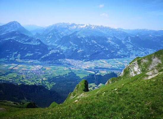 liechtenstein/planken-region/attraction/falknis