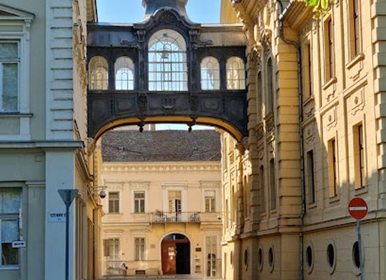 hungary/southern-great-plain/attraction/bridge-of-sighs