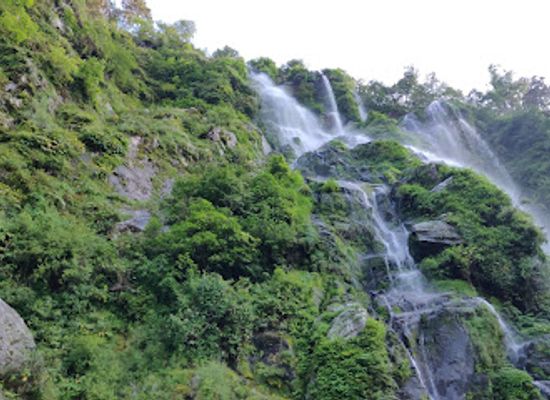 nepal/province-no-2/attraction/bahubali-jharana