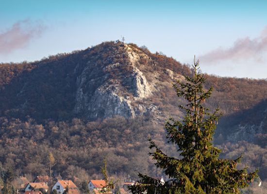 hungary/borzsony-mountains/attraction/oszoly-csucs