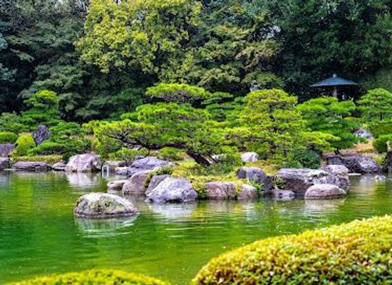 japan/fukuoka/attraction/ohori-park-japanese-garden