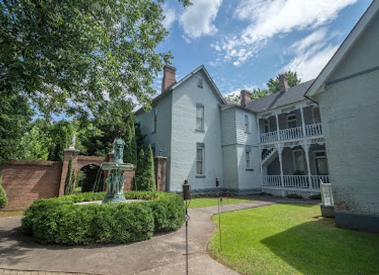 tennessee/middle-tennessee/attraction/falcon-rest-mansion-gardens
