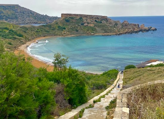 malta/mgarr/attraction/sing-fall-in-love-with-malta-hustawka-z-widokiem