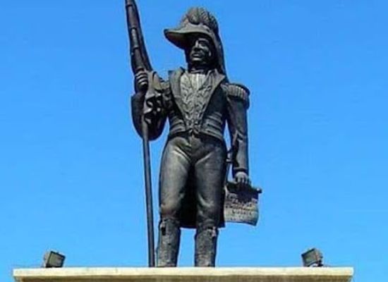 haiti/sud-est/attraction/jean-jacques-dessalines-statue