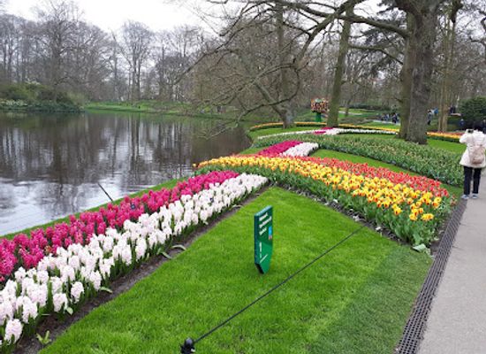 netherlands/keukenhof-gardens/attraction/keukenhof-windmill