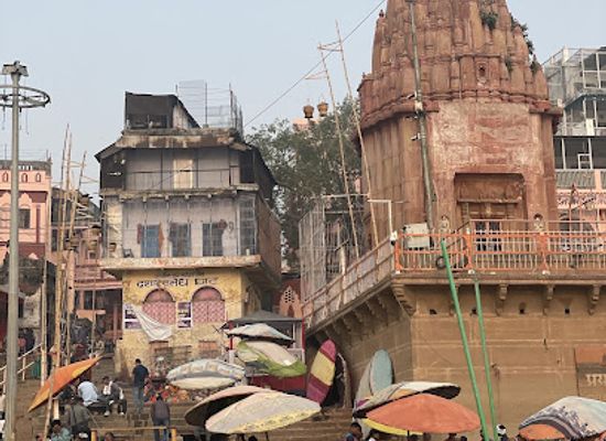 india/varanasi/dashashwamedh-ghat/attraction/dashashwamedh-ghat