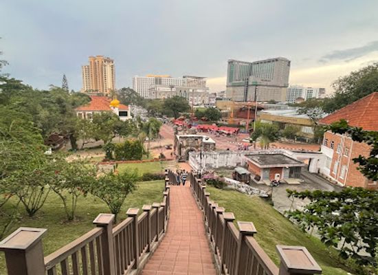malaysia/malacca/taman-melaka-raya/attraction/a-famosa