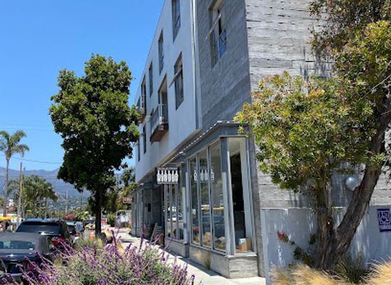 california/santa-barbara/funk-zone/attraction/the-funk-zone