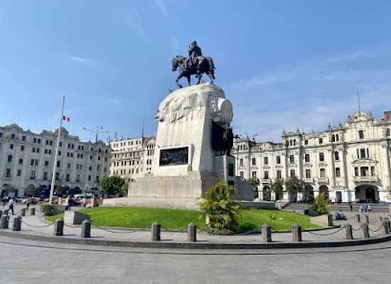 peru/san-martin/attraction/monumento-a-san-martin