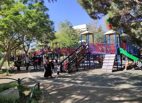 israel/caesarea/attraction/ha-em-garden