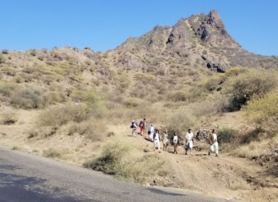 yemen/al-hajjarah-village/attraction/alshhzah