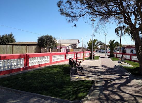chile/pichilemu/attraction/plaza-victor-jara-alvarez
