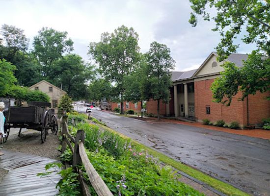 ohio/southwest-ohio/attraction/johnson-humrickhouse-museum